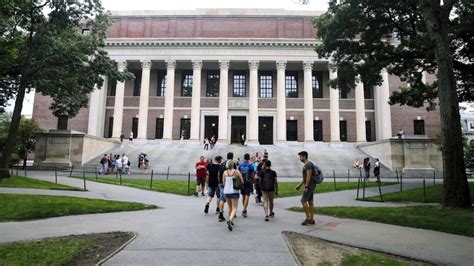 Appeals Court Clears Harvard Of Racial Bias In Admissions