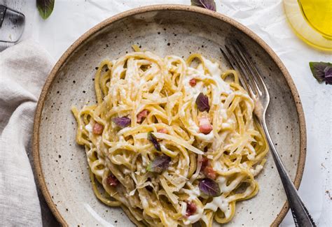 Spaghetti Carbonara With Spinach And Mushrooms Manna Sauzen