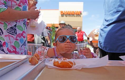 Next Generation Dunkin Donuts On U S Holds Grand Opening Vero News