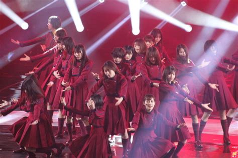 欅坂46、深紅で踊る神曲「不協和音」 抜擢された2期生は J Cast ニュース【全文表示】