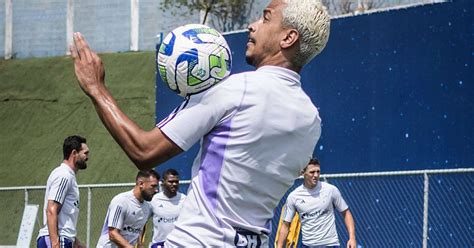 Matheus Pereira Volta A Treinar Bola E Pode Retornar Pelo Cruzeiro