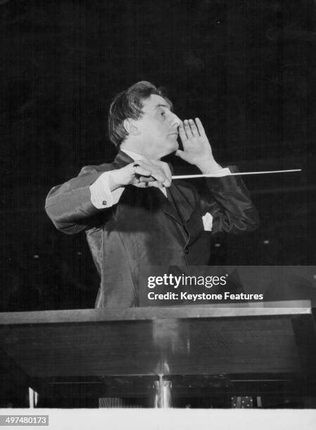 116 John Barbirolli Photos & High Res Pictures - Getty Images