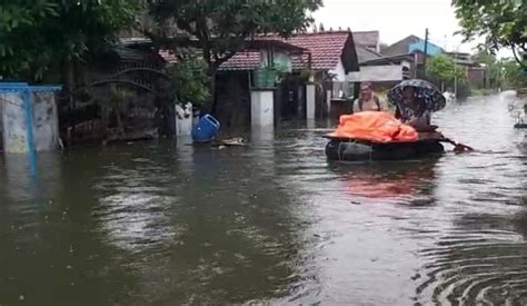 Sejumlah Titik Wilayah Pantura Di Jawa Tengah Dilanda Banjir Jurnal