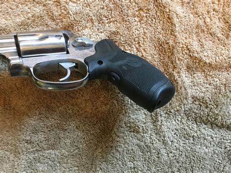 Taurus 605 Revolver W Crimson Trace Laser Nex Tech Classifieds