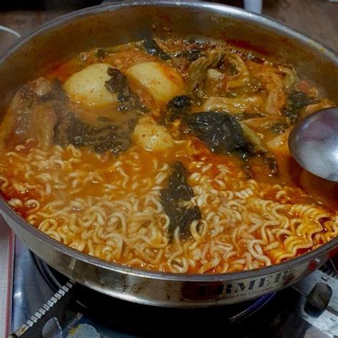 Ghim của Nguyenthy trên Mì ramen Mì ramen Ramen Mì