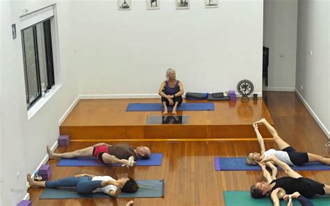 Abdominal Strengthening for Experienced Students - Yoga Vastu