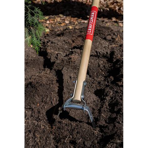 Craftsman 54 In Wood Handle Action Hoe In The Garden Hoes Department At