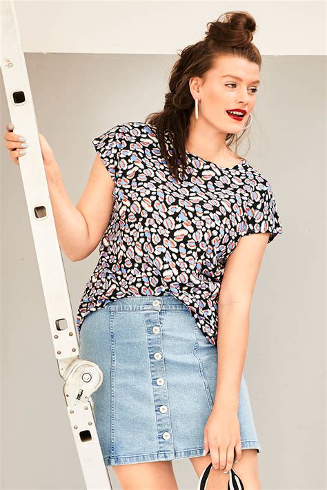 Lässige Looks stylen mit dem Oversized-Trend! - Ulla Popken Magazin