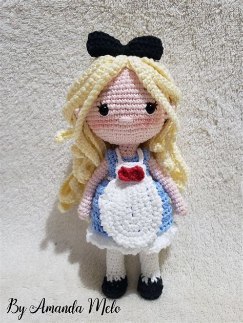 Pin De Daniel Olivares Em Manualidadespeluchescrochet Knitting Bichinhos De Croche Alice