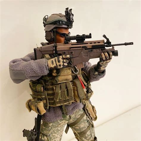 Hot Toys 1 6 U S Army Ranger 75th Regiment With MK 16 Hobbies Toys Toys Games On Carousell