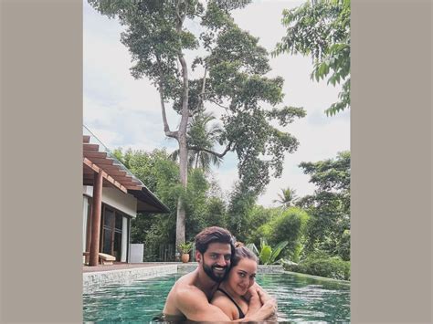 Sonakshi Sinha And Zaheer Iqbal Celebrate One Month Wedding Anniversary