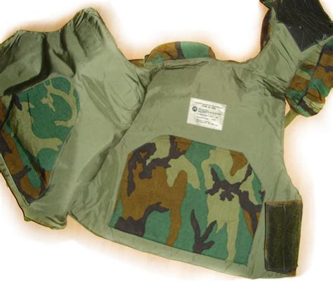 Worldmilitary Serbian Army Woodland Camo Armor Vest Pzb M A