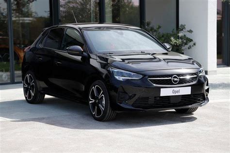 Opel Corsa GS Line 1.2 Direct Injection Turbo 8-Stufen-Automatik ...