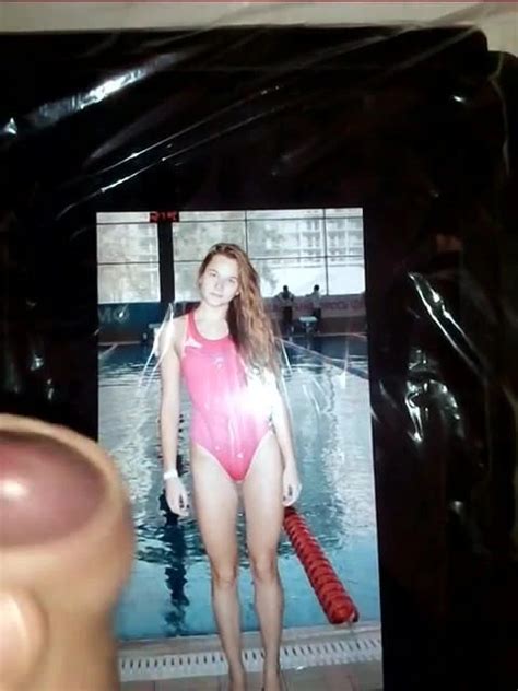 Superb Horny Pose Deserves A Cumm Tribute Gay Amateur Porn XHamster