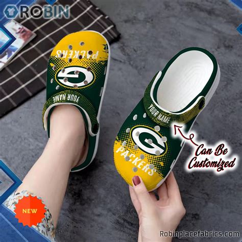 Football Crocs Personalized Green Bay Packers Half Tone Drip Flannel