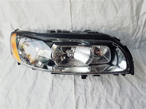 Volvo S V Xc Lift Xenon Lampa Prawa Prz D