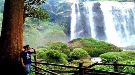 Mengunjungi Curug Sewu Dan Taman Buah Di Kendal