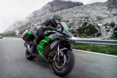 2023 Kawasaki Ninja H2® Sx Se Motorcycle Power For The Distance