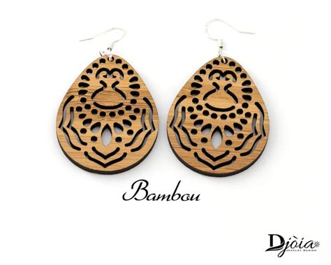 Boucles D Oreilles En Bois Forme Goutte D Eau Motif G Om Trique