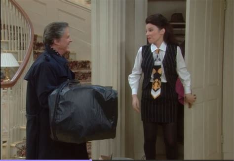 Most Iconic Fashion Looks Fran Fine Wore In The Nanny Retro