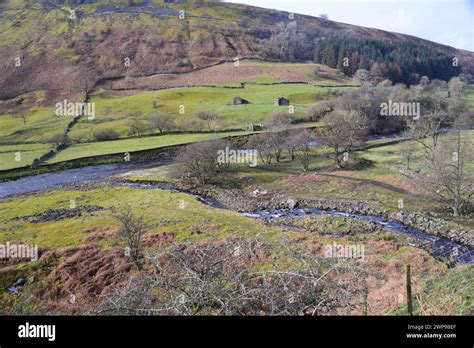 River Swale Valley Hi Res Stock Photography And Images Alamy