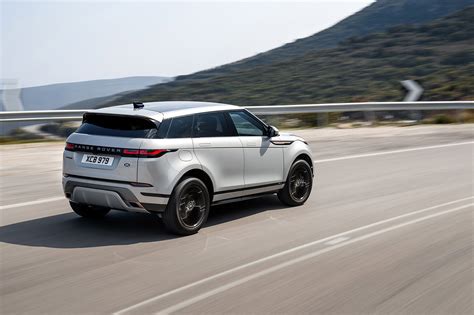 2020 Land Rover Range Rover Evoque Pricing Features Ratings And Reviews Edmunds