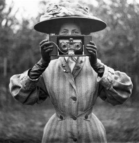 Victorian Women Photographers with Their Cameras — Online - Don't Take ...