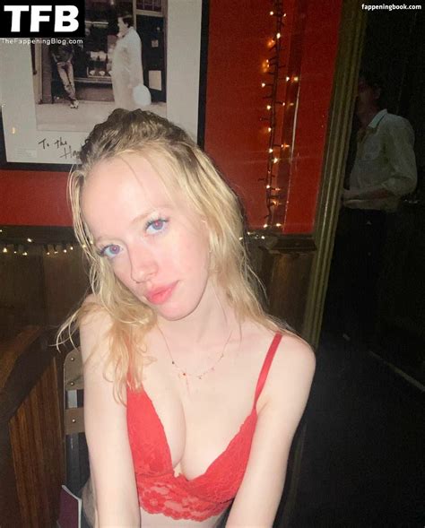 Amybeth Mcnulty Nude Onlyfans Leaks Fappening Fappeningbook