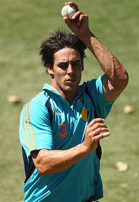 Mitchell Johnson And Shane Watson Switch Sports With Tennis Stars