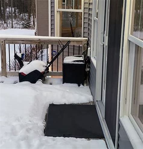 Best Heated Snow Melting Mats For Sidewalk Driveway And Stairs Nerd Techy