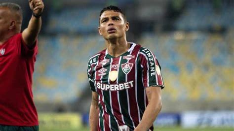 Ídolo do Fluminense destaca importância de Thiago Silva Muito