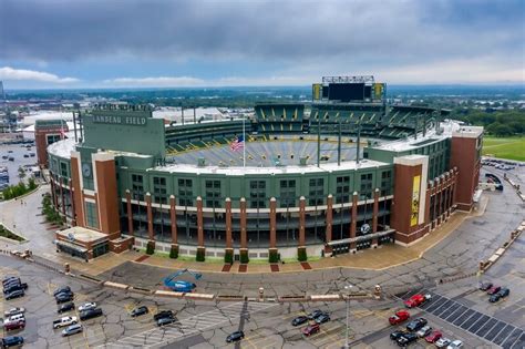 Lambeau Field Parking - My Parking Tip | TSR