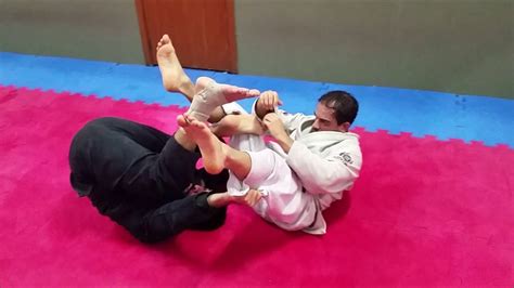 Jiu Jitsu Qg Berimbolo To Leglock By Andr Machado Youtube