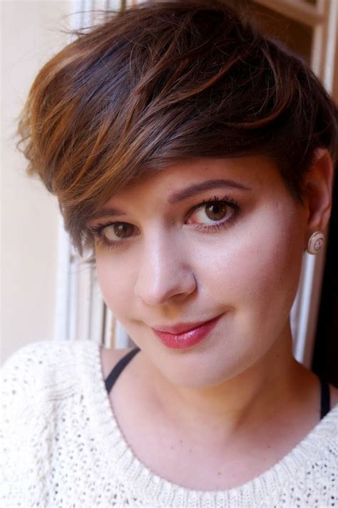 Trucs De Meuf Naked Tutorial Benefit Sourcil Fond De Teint Poudre Se Maquiller