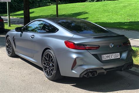 Bmw M8 Coupé Live Fotos Mit Individual Lack In Frozen Grey