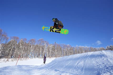 Nozawa Onsen Snow Report, 6 January 2014: Light Snow in Nozawa Onsen