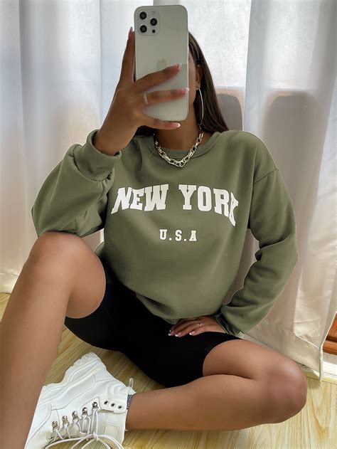 Drop Shoulder Letter Graphic Pullover