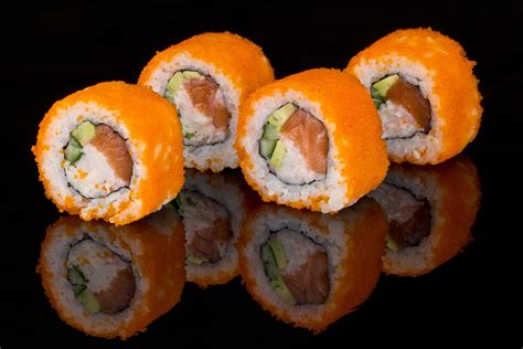 Maki Kalifornia Futomaki Silk Sushi Baar