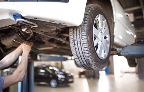 Handling Auto Claims Getting Your Vehicle Repaired