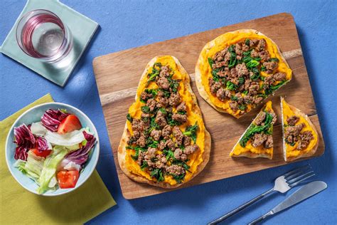 Pizza Sur Naan Au Bœuf Haché Yazzara Et épinards Recette Hellofresh