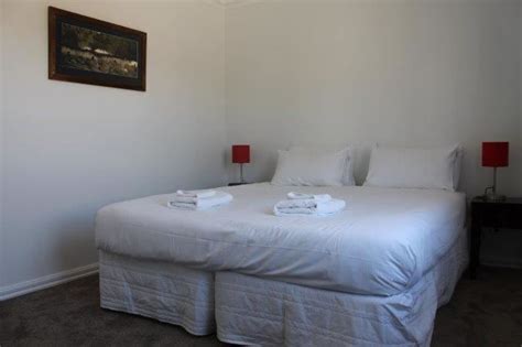 Pembroke Villa Holiday Houses Wanaka Peak Accommodation
