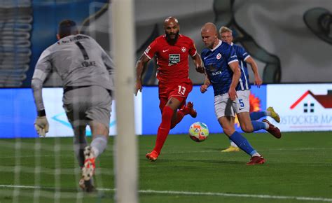 Doppelpack Boyd Fck Gewinnt In Rostock Fck De