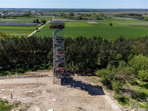 Po blisko dwóch latach wieża widokowa w Uhowie zostanie otwarta