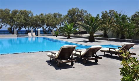 Santorini Beach Villa — Luxury Villas & Vacation Rentals ...