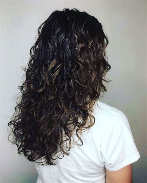 Long Shiny Spiral Perm Hairstyle Spiral Perm Long Hair Long Hair Perm