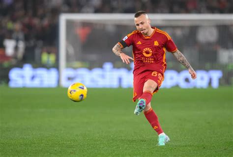 Angeliño Avere un allenatore come De Rossi è un lusso Orgoglioso di