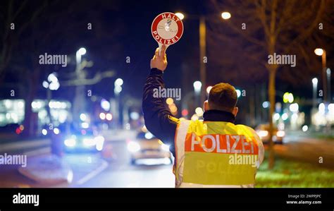 Aschaffenburg City 08 03 2024 Kontrollaktion Der Polizei Mit Dem