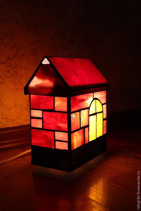 Светильник-ночник 'Уютный дом' | Stained glass candle holders, Stained ...