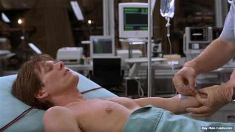 Kevin Bacon Totally Nude In Hollow Man Gay Male Celebs