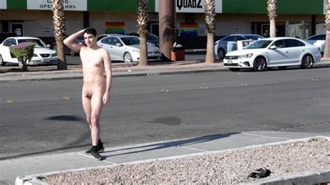 Streaking Naked On The Vegas Fruit Loop